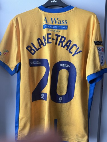 Mansfield town player frazer - town,
