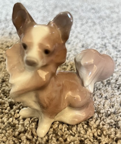 Vintage lladro small dog - "small, dog"