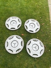 Genuine Mercedes-Benz W124 W201 190E Hubcaps X4 1244011424