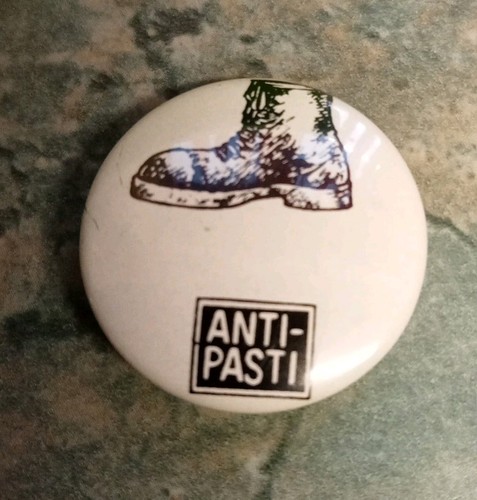 Vintage anti pasti button - anti-pasti,