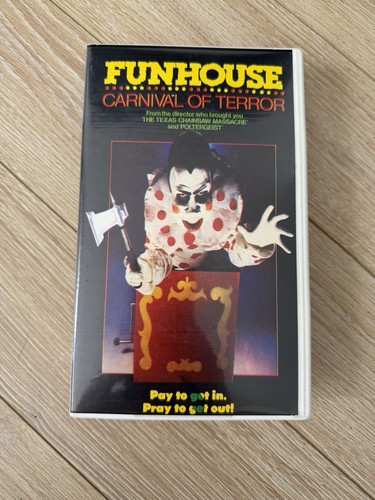 Fun house carnival terror - fun,