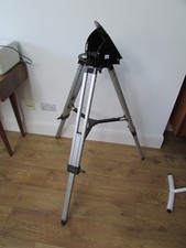 Meade  FIELD TRIPOD with