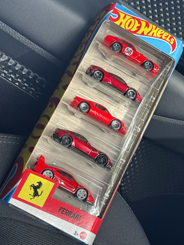 Hot wheels - 5🔥)hot,