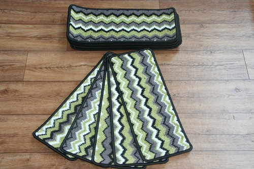 Zigzag hard wearing carpet - 14,