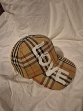 Burberry LOVE cap,Check very