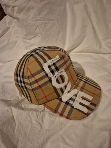 Burberry love cap check very - cap,check,