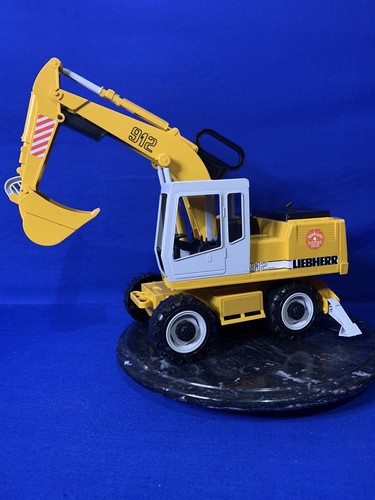 Bruder liebherr 912 - bruder,