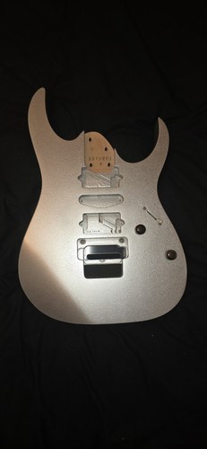 Ibanez prestige rg2570e silver - ibanez,