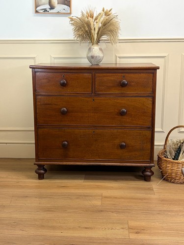 Antique small country - antique,