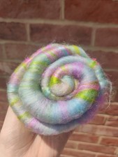 Wool For Spinning With Angelina Shimmer And Soft Merino Fibre