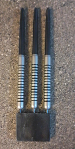 Unbranded 23g darts used - darts,