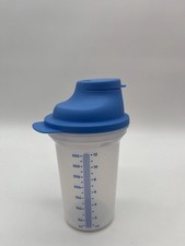 Tupperware Shaker Measure 12oz