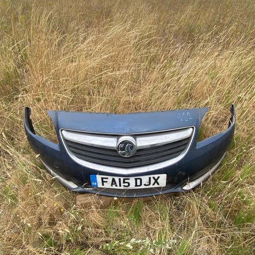 Vauxhall insignia design - vauxhall,