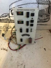 CARAVAN/MOTORHOME VAN ROYCE  12V DISTRIBUTION PANEL