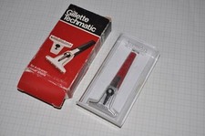 Vintage Gillette Techmatic Safety Razor  in RED With Original Box. SUPER RARE.