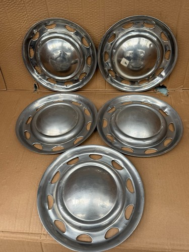 Classic mini wheel trim hub - wheel,