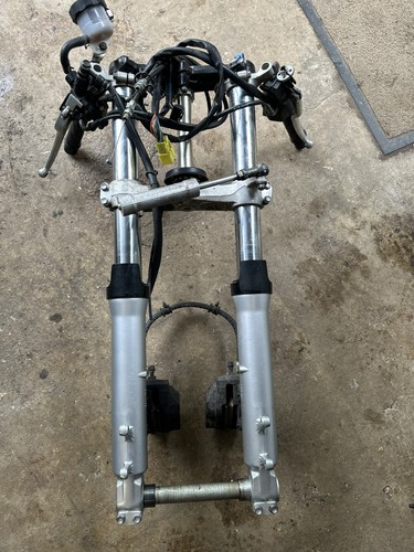 Suzuki gsxr600 front - gsxr600,