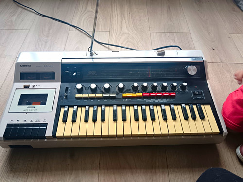Ultra rare vintage 1978 sankei - rare,