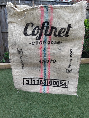 One heavy jute colombian - one,