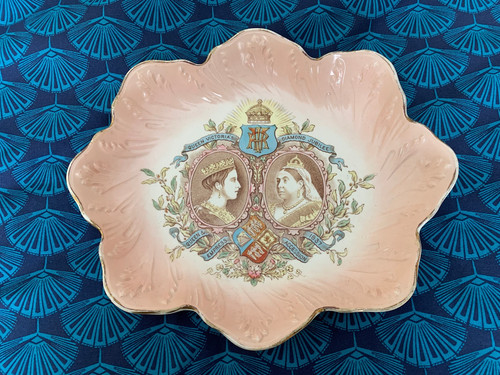 Antique wedgwood co queen - antique,
