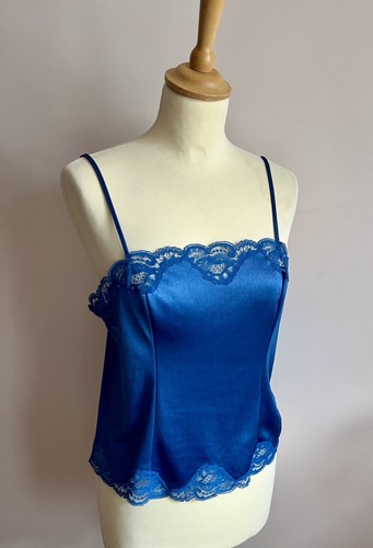 Vtg charnos silky nylon - vtg, *charnos*