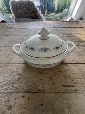 Minton Bellemeade Oval Covered Vegetable Serving Bowl / Tureen