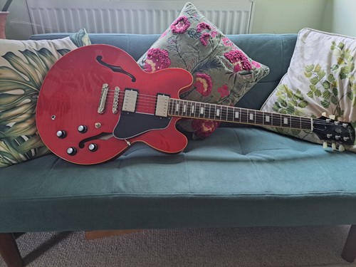 Epiphone inspired gibson - epiphone,