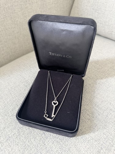 Tiffany platinum pt 950 - &,