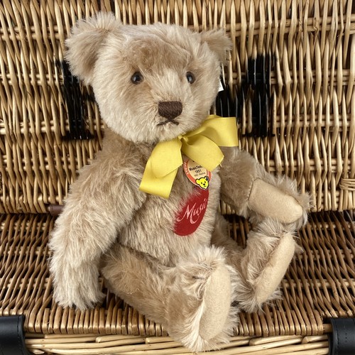 Steiff 1993 music - teddy, 1951