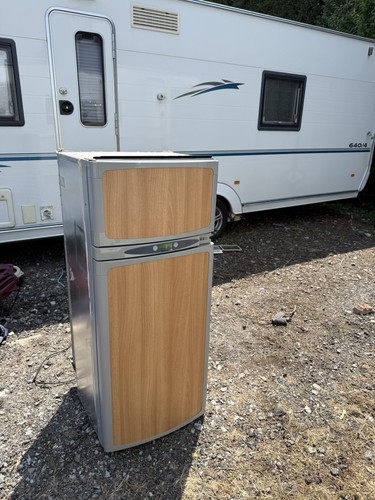 Thetford caravan fridge - thetford,