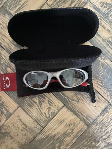 Genuine oakley minute 0 - genuine,