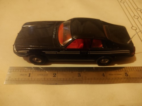 Corgi jaguar xjs black with - corgi,