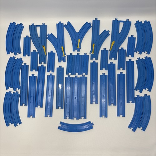 Tomy blue trackmaster - tomy,