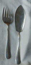 PAIR OF SILVER PLATED FISH SERVERS