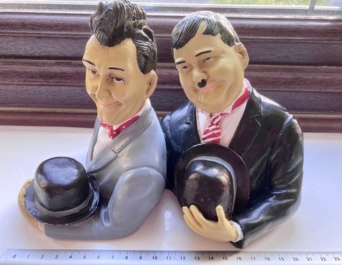 Laurel and hardy resin figures - hardy,