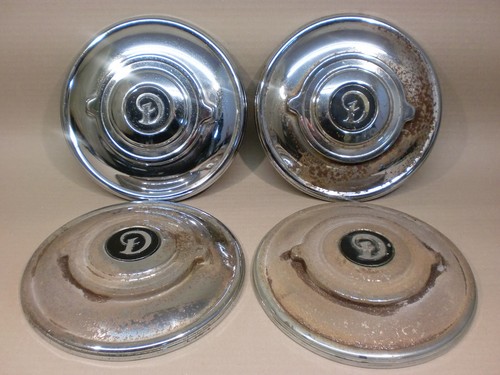 Daimler hub cap with - with, badge