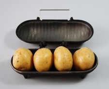LARGE Cast Iron BAKED POTATO COOKER use on Wood Burners & Multifuel Stoves