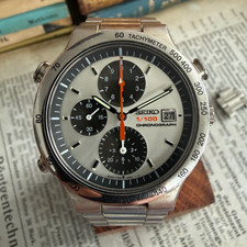 Seiko 7T52-6A20 Panda Dial