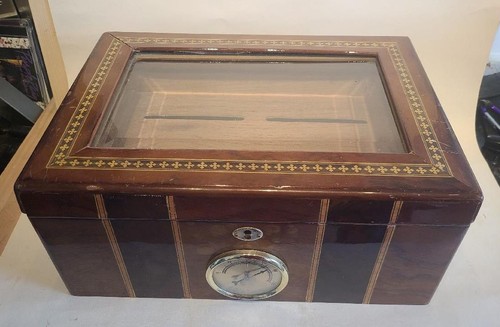 Cigar humidor fine - humidor, quality