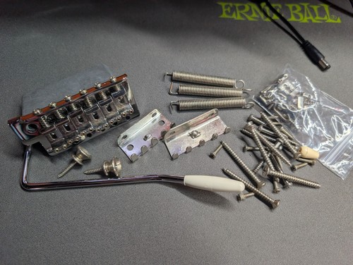 Fender starcaster tremolo 2010 - fender,