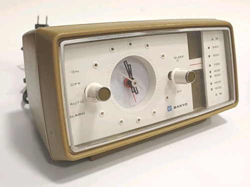 Vintage pink sanyo model - vintage,