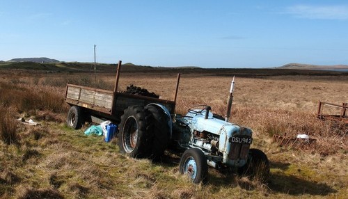 Photo 6x4 the trusty - 6x4, old
