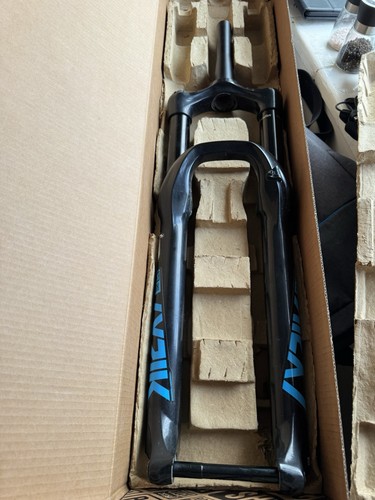 Rockshox lyrik select 29in - lyrik,