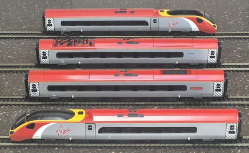 Dapol d390 class 390 - dapol,