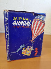 DAILY MAIL ANNUAL FOR BOYS AND