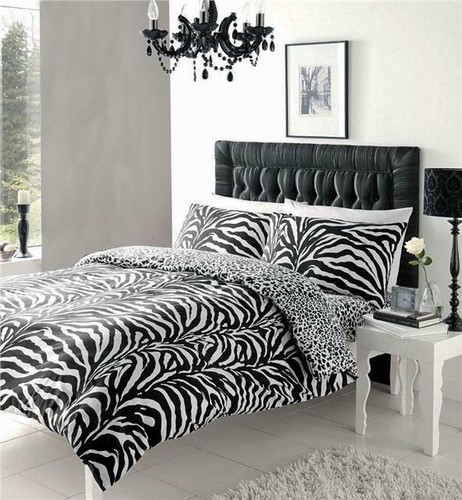 Zebra print duvet - black, &
