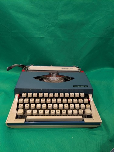 Typewriter imperial 220 with - -,