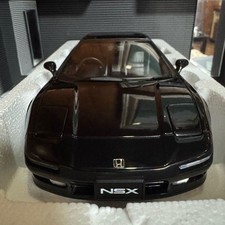 1/18 AUTOart Honda NSX 1990