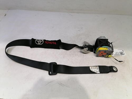 Toyota verso seat belt - verso, front