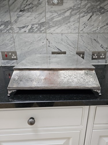 Vintage silver cake - , stand
